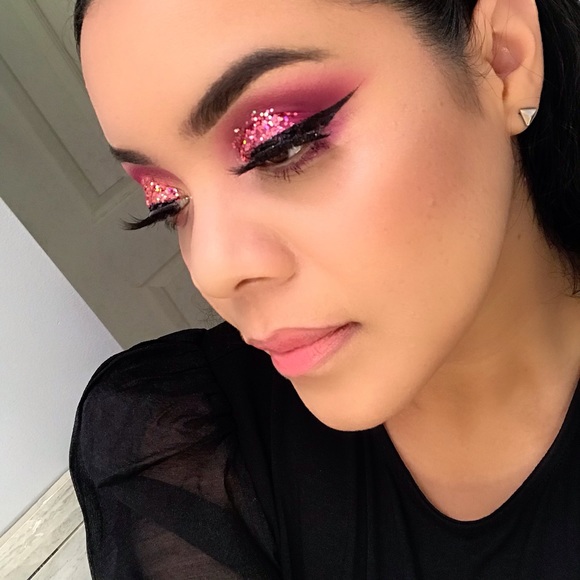 Meet your Posher, Alicia - Picture 1 of 1